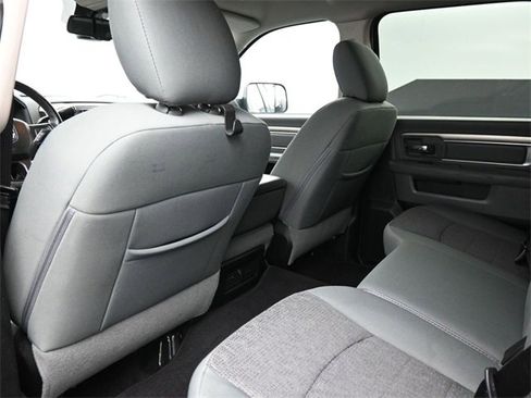 Used 2017 RAM 2500 Big Horn image 16