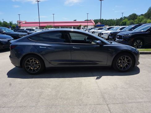 Used 2019 Tesla Model 3 Standard Range Plus RWD image 25