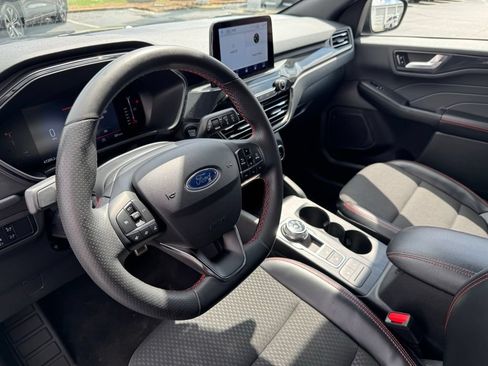 Used 2024 Ford Escape ST-Line FWD image 16