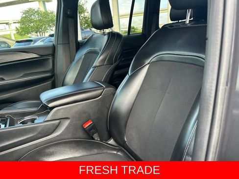Used 2024 Jeep Grand Cherokee Altitude AWD/4WD image 34