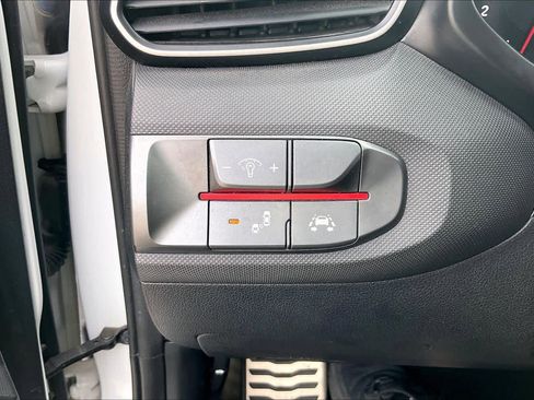 Used 2019 Hyundai Veloster Turbo image 13