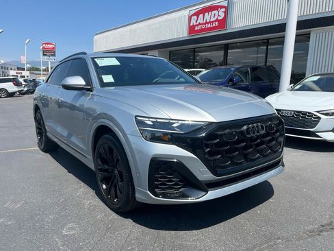 Used 2025 Audi Q8 Premium Plus w/ Premium Plus Package AWD/4WD image 2