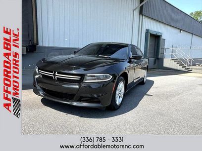Used 2019 Dodge Charger SXT