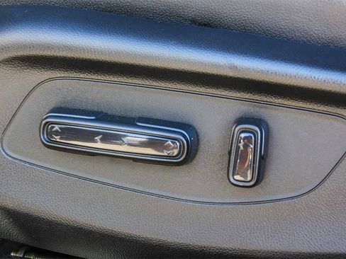 Used 2023 Honda HR-V EX-L image 21