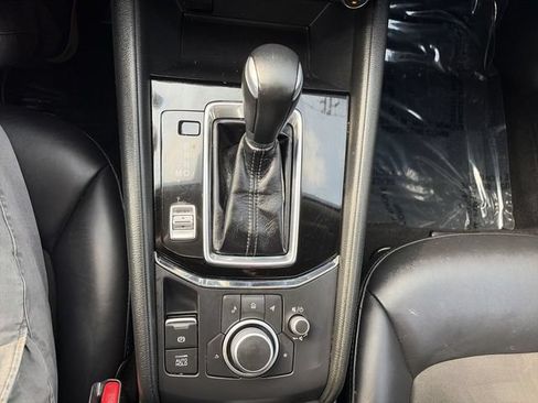 Used 2021 MAZDA CX-5 Touring FWD image 20