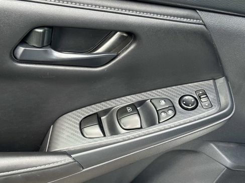 Certified 2025 Nissan Sentra S image 17