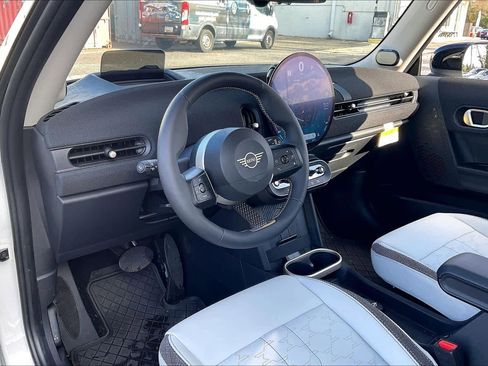 Used 2025 MINI Cooper S image 18