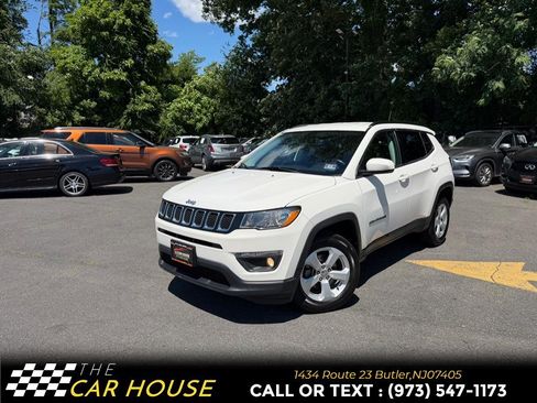 Used 2020 Jeep Compass Latitude w/ Cold Weather Group AWD/4WD image 1