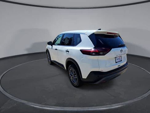 Used 2023 Nissan Rogue S FWD image 6