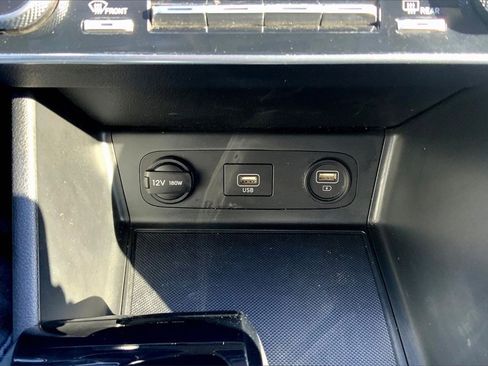 Used 2023 Hyundai Sonata SEL w/ Preferred Accessory Package image 17