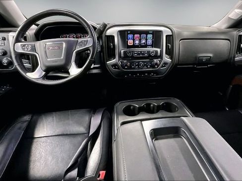 Used 2018 GMC Sierra 1500 SLT w/ SLT Premium Package AWD/4WD image 9