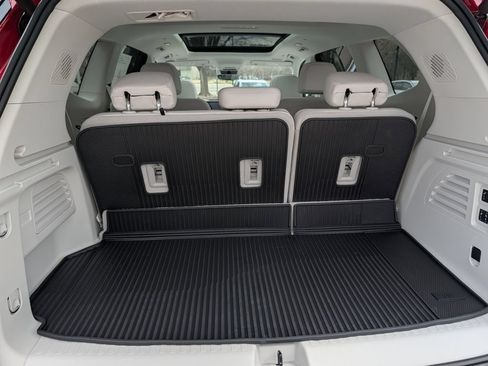 New 2026 Buick Enclave Avenir w/ Super Cruise Package AWD/4WD image 34
