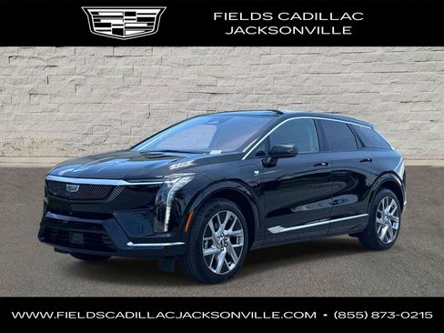 Used 2025 Cadillac Optiq Luxury 2 w/ LPO, Floor Liner Package AWD/4WD image 1