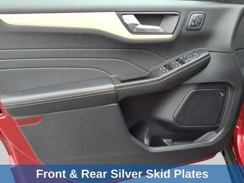 Used 2022 Ford Escape Titanium w/ Titanium Elite Package AWD/4WD image 15
