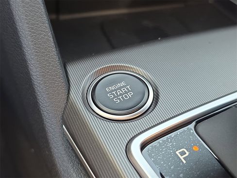 New 2026 Kia Sportage EX image 31