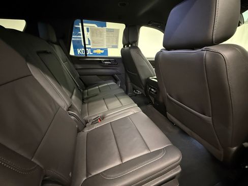 Used 2025 Chevrolet Tahoe LT image 6