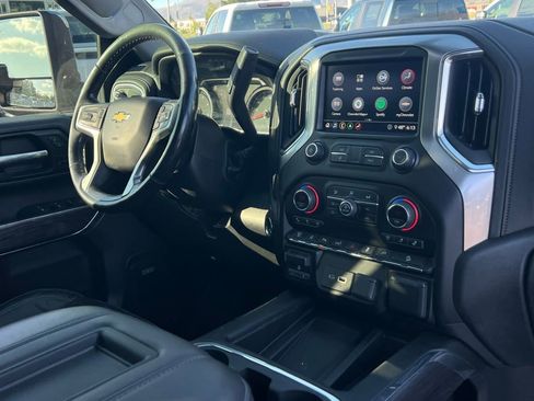 Used 2020 Chevrolet Silverado 3500 LTZ w/ LTZ Premium Package AWD/4WD image 17