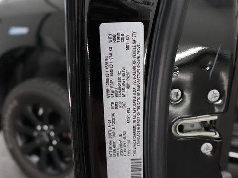 Used 2024 RAM 2500 Big Horn w/ Night Edition AWD/4WD image 63