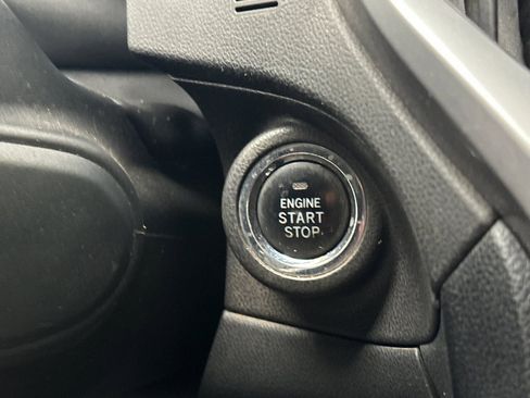 Used 2019 Subaru Ascent Limited image 21