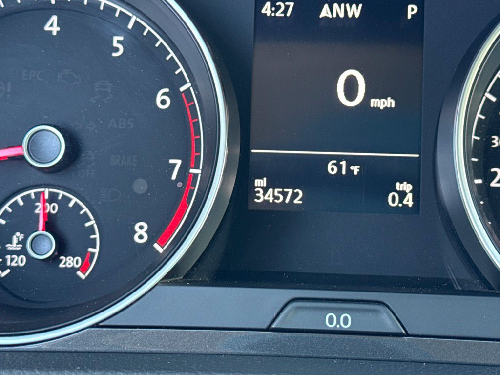 Used 2018 Volkswagen Golf Alltrack AWD/4WD image 16