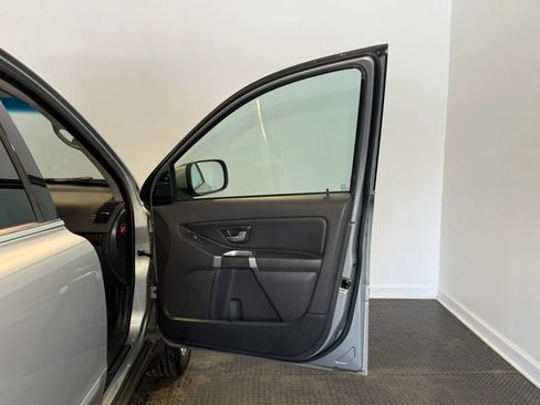 Used 2011 Volvo XC90 3.2 FWD image 20