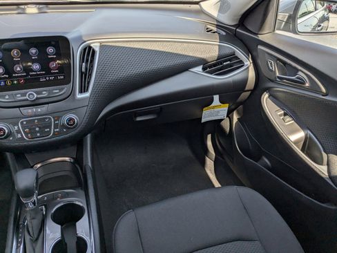 New 2024 Chevrolet Malibu LT image 13