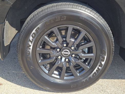 Used 2025 Nissan Armada SV AWD/4WD image 13