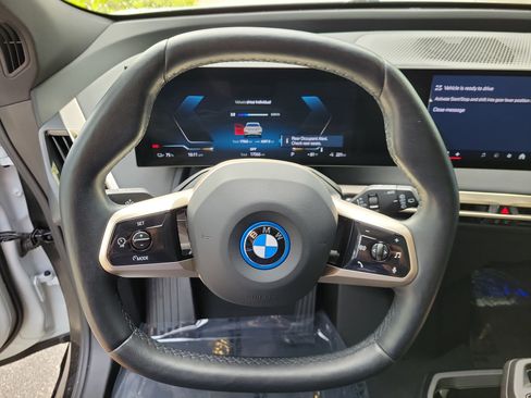 Certified 2024 BMW iX xDrive50 w/ Premium Package AWD/4WD image 18