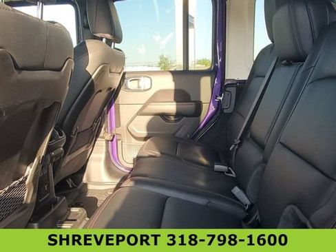 Used 2026 Jeep Wrangler Unlimited Rubicon AWD/4WD image 21