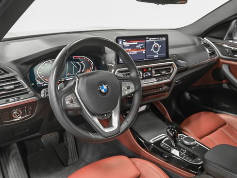 Used 2023 BMW X4 xDrive30i w/ Premium Package image 15