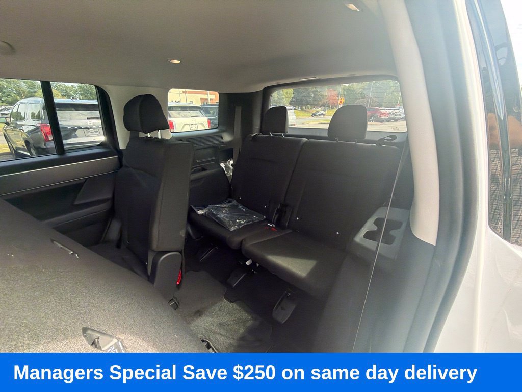 Certified 2025 Hyundai Santa Fe SE AWD/4WD image 24