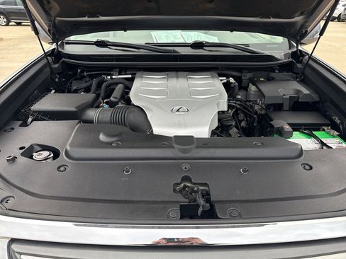 Used 2018 Lexus GX 460 Premium w/ Premium Package image 23