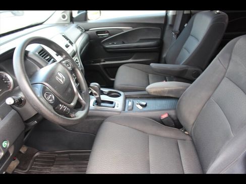 Used 2019 Honda Ridgeline Sport image 26