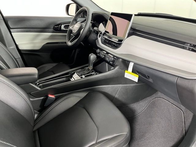 Used 2026 Jeep Compass Limited AWD/4WD image 45