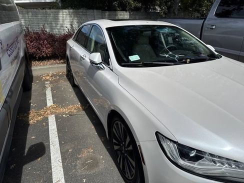 Used 2017 Lincoln MKZ Reserve FWD image 2