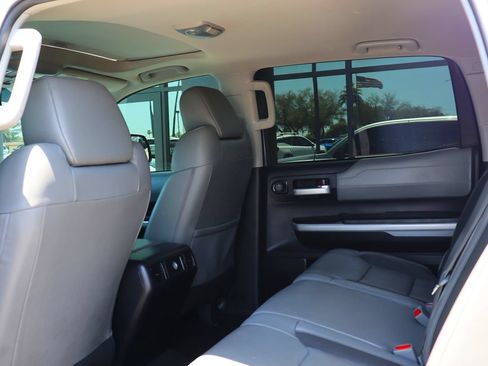 Used 2018 Toyota Tundra Limited w/ Limited Premium Package AWD/4WD image 34