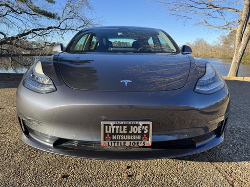 Used 2018 Tesla Model 3 Long Range image 13