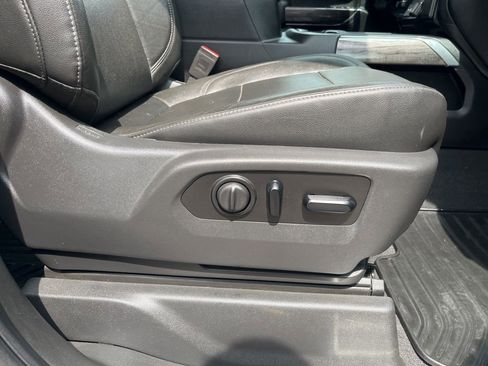 Used 2020 Chevrolet Silverado 3500 LTZ w/ LTZ Convenience Package AWD/4WD image 58
