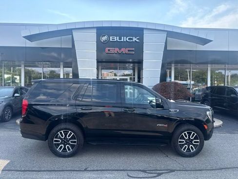 Used 2022 GMC Yukon AT4 AWD/4WD image 32
