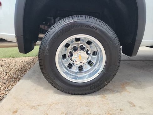New 2026 Chevrolet Silverado 3500 High Country w/ High Country Premium Package AWD/4WD image 22