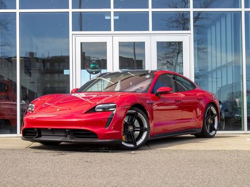 Used 2021 Porsche Taycan Turbo S AWD/4WD image 1