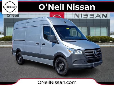 Used 2021 Mercedes-Benz Sprinter 2500 w/ Driver Convenience Package image 1