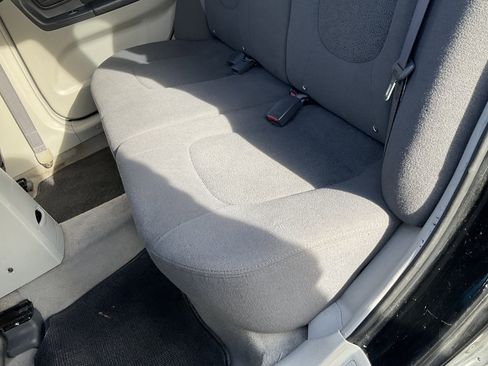 Used 2005 Kia Spectra5 image 31