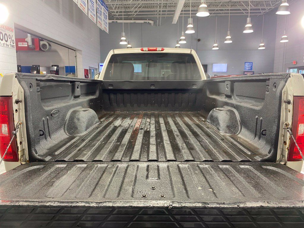 Used 2008 Chevrolet Silverado 1500 W/T w/ LS Package AWD/4WD image 21