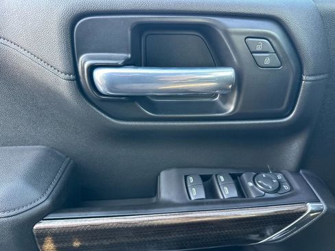 Used 2021 Chevrolet Silverado 1500 RST w/ Bed Protection Package RWD image 10