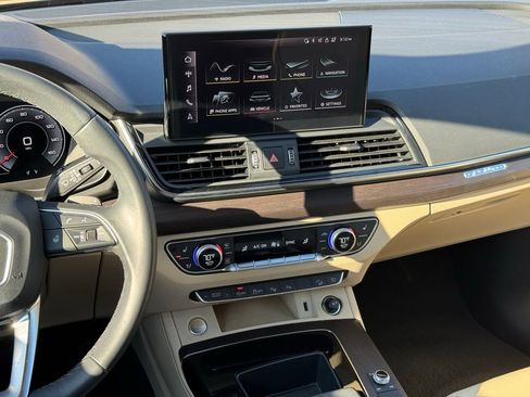 Used 2023 Audi Q5 2.0T Prestige image 27