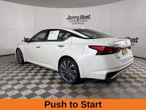 Used 2023 Nissan Altima 2.5 SL FWD image 7