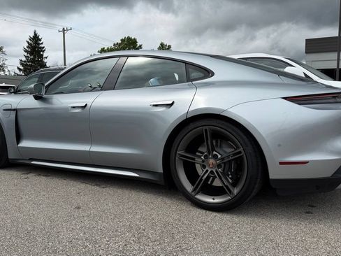 Used 2020 Porsche Taycan Turbo AWD/4WD image 4