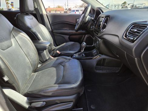 Used 2020 Jeep Compass Limited image 13