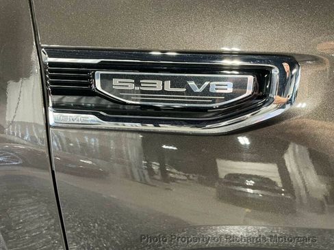 Used 2019 GMC Sierra 1500 SLE AWD/4WD image 9